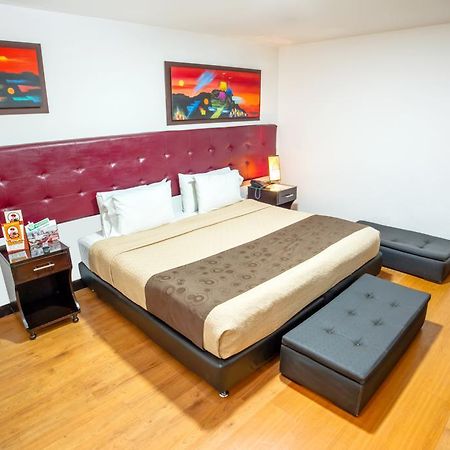 Aw Hotel Connect 33 Богота Экстерьер фото